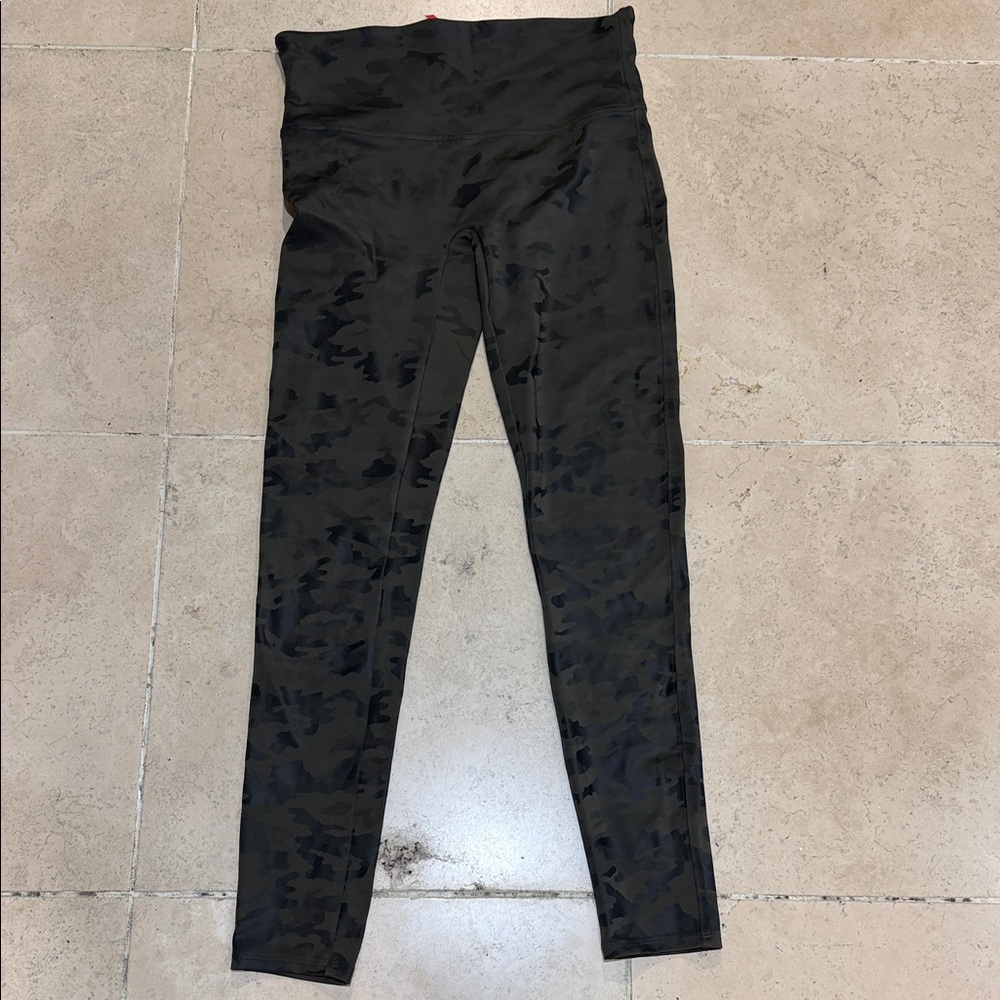 SPANX Black Camouflage Leggings